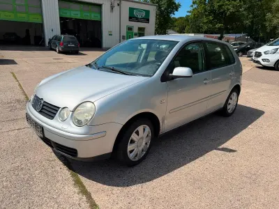 Gebraucht VW Polo 75 PS (55 kW) 2003 Silber Limousine