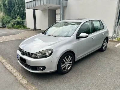 Gebraucht VW Golf VI Comfortline 80 PS (58 kW) 2009 Silber Kleinwagen