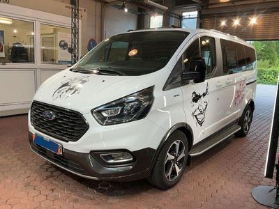 Usata Ford Tourneo Active 185 CV (136 kW) 2021 Bianco Monovolume