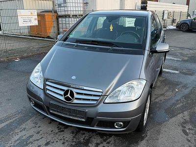 Grau Gebraucht 2009 Mercedes A180 Kleinwagen | 4.700 € (Teuer)