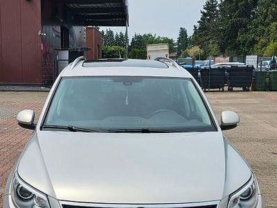 Gold Gebraucht 2009 VW Tiguan Sportline SUV | 8.290 € (Fairer Preis)