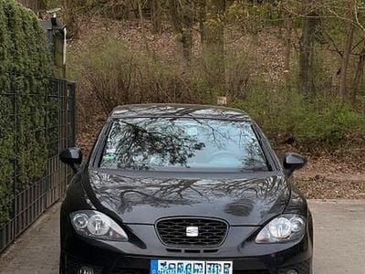 Second-hand Seat Leon Sport 125 CP (91 kW) 2009 Negru Hatchback