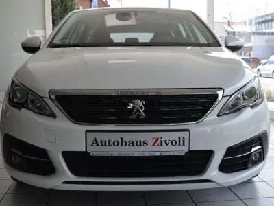 Gebraucht Peugeot 308 SW Active 131 PS (96 kW) 2018 Weiß Kombi