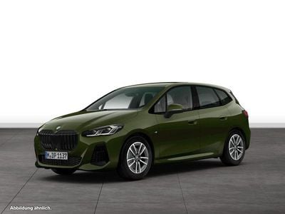 Grün Gebraucht 2025 BMW 220 Active Tourer M Sport Van / Kleinbus | 35.500 € (Fairer Preis)