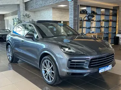 Gebraucht Porsche Cayenne Sport 340 PS (250 kW) 2022 Grau quarzitgraumetallic (metallic) SUV