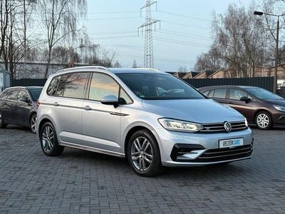 Gebraucht VW Touran R-line 150 PS (110 kW) 2019 Silber Van / Kleinbus