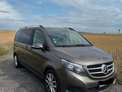Mercedes V200