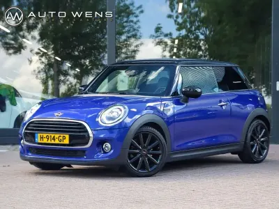 Używany Mini Cooper 136 KM (100 kW) 2020 Niebieski Hatchback