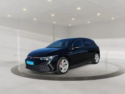 Gebraucht VW Golf VIII GTI 245 PS (180 kW) 2023 Deep black perleffekt Limousine