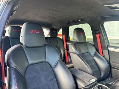 Porsche Cayenne GTS
