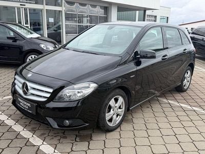 Gebraucht Mercedes B180 109 PS (80 kW) 2012 Schwarz Van / Kleinbus