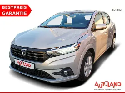 Używany Dacia Sandero Comfort 67 KM (49 kW) 2021 Szary Hatchback