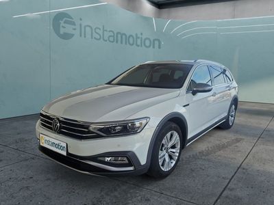 Weiß Gebraucht 2022 VW Passat Alltrack Kombi | 29.940 € (Teuer)