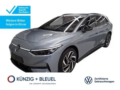 Gebraucht VW ID.7 Pro 210 kW (286 PS) 2025 Blau Kombi