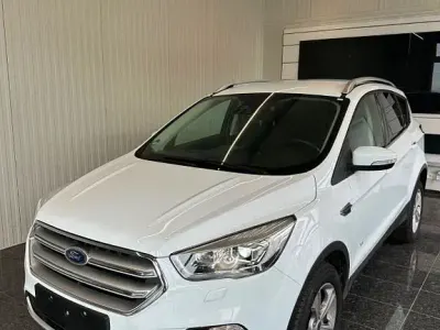 Gebraucht Ford Kuga Cool & Connect 175 PS (128 kW) 2018 Weiß SUV
