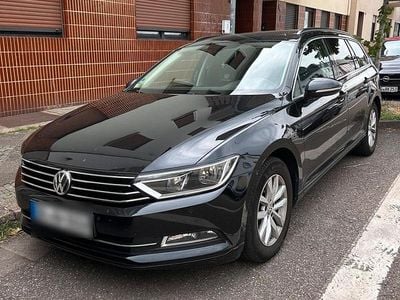 Gebraucht VW Passat 150 PS (110 kW) 2015 Schwarz Kombi