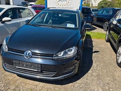 Gebraucht VW Golf VII Highline 125 PS (91 kW) 2016 Schwarz Kombi