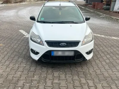 Gebraucht Ford Focus 110 PS (80 kW) 2010 Weiß Kombi