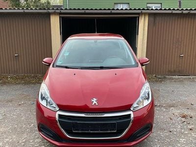 Usata Peugeot 208 99 CV (72 kW) 2017 Utilitaria
