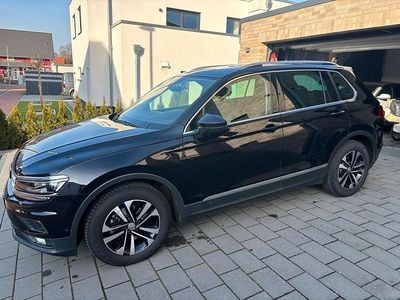 Schwarz Gebraucht 2020 VW Tiguan SUV | 22.500 € (Guter Preis)