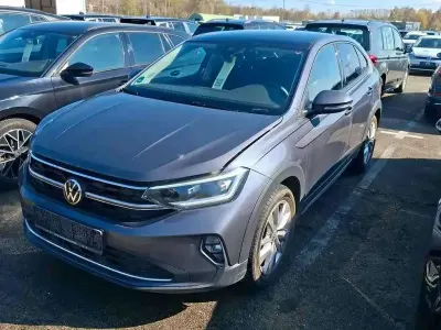 Gebraucht VW Taigo Life 110 PS (80 kW) 2022 Grau SUV