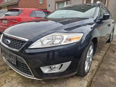 Gebraucht Ford Mondeo Sport 140 PS (102 kW) 2010 Schwarz Limousine