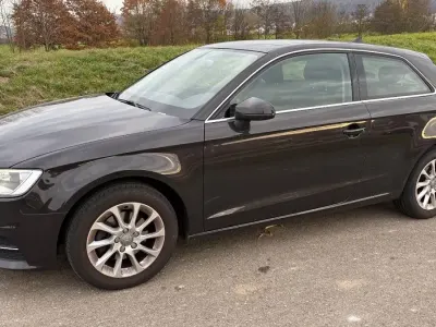 Gebraucht Audi A3 Attraction 122 PS (89 kW) 2013 Braun Limousine