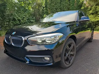 Gebraucht BMW 116 Advantage 109 PS (80 kW) 2016 Schwarz Kleinwagen