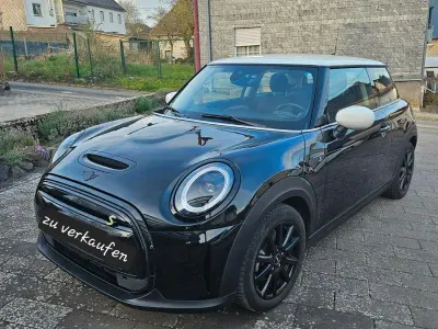 Brugt Mini Cooper SE Classic 135 kW (184 HK) 2023 Sort Hatchback