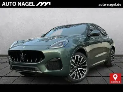 Neu Maserati Grecale 330 PS (242 kW) 2026 Grün SUV