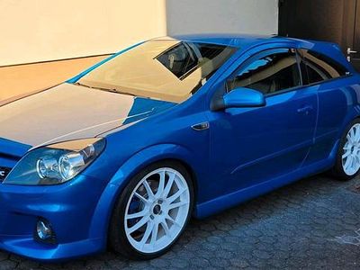 Blau Gebraucht 2006 Opel Astra OPC Limousine | 7.000 €