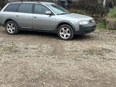 Beige Gebraucht 2002 Audi A6 Allroad Kombi | 2.000 €