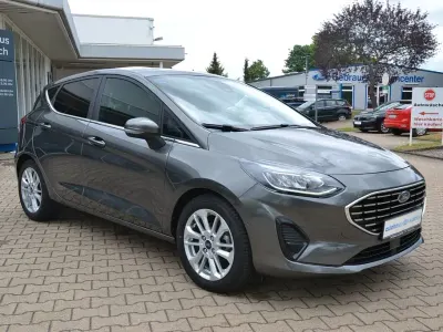 Gebraucht Ford Fiesta Titanium 125 PS (91 kW) 2023 Grau Kleinwagen