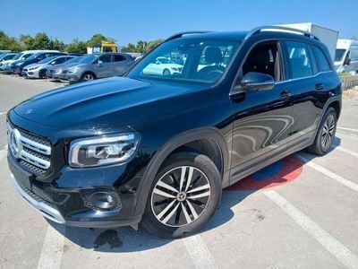 Mercedes GLB200