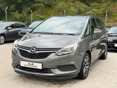 Gebraucht Opel Zafira Edition 120 PS (88 kW) 2017 Grau Van / Kleinbus