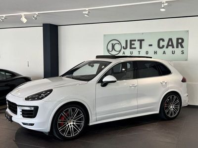 Porsche Cayenne GTS