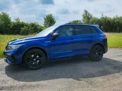 Gebraucht VW Tiguan R 245 PS (180 kW) 2022 Blau SUV