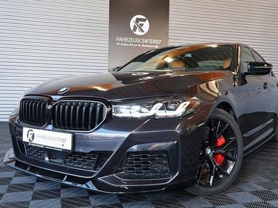 Gebraucht BMW 540 M Sport 333 PS (244 kW) 2023 Schwarz Limousine