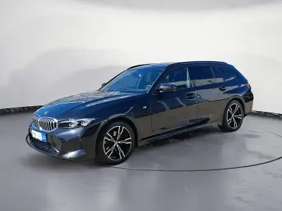 Gebraucht BMW 320 M Sport 190 PS (139 kW) 2025 Schwarz Kombi