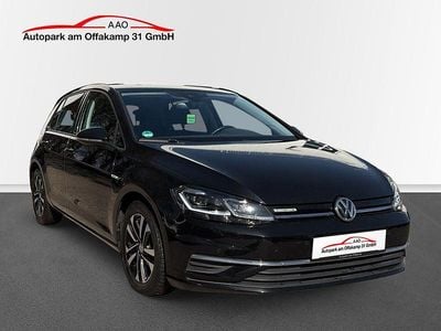 Second-hand VW Golf VII IQ Drive 131 CP (96 kW) 2019 Negru Berlinǎ