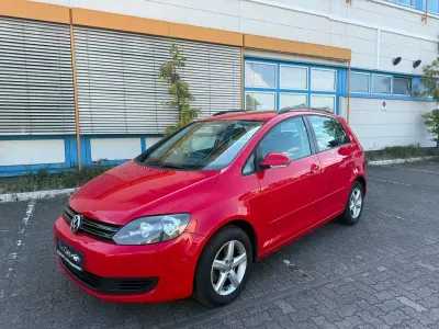 Gebraucht VW Golf Plus Cross Team 105 PS (77 kW) 2010 Rot Limousine