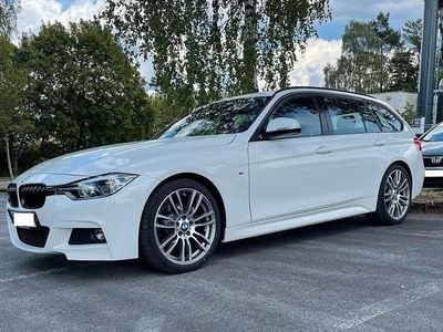 Weiß Gebraucht 2017 BMW 318 M Sport Kombi | 18.200 € (Fairer Preis)