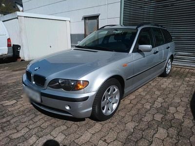 Gebraucht BMW 318 143 PS (105 kW) 2003 Silber Kombi
