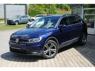 Gebraucht VW Tiguan Comfortline 150 PS (110 kW) 2020 Blau SUV