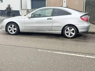 Gebraucht Mercedes C180 143 PS (105 kW) 2002 Coupé