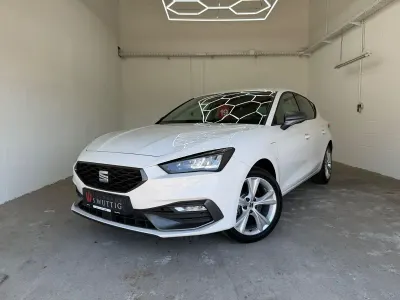 Gebraucht Seat Leon FR 204 PS (150 kW) 2022 Weiß Limousine