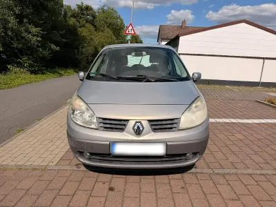 Gebraucht Renault Mégane II 135 PS (99 kW) 2005 Silber Kleinwagen