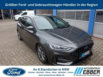 Gebraucht Ford Focus ST-Line X 155 PS (114 kW) 2025 Metallic) (grau Limousine