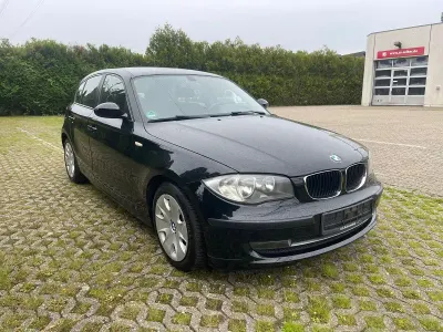 Gebraucht BMW 116 122 PS (89 kW) 2007 Schwarz Kleinwagen