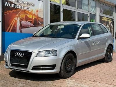 Usata Audi A3 Sportback Attraction 105 CV (77 kW) 2011 Argento Utilitaria